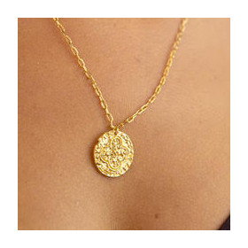 Necklace medal and chain -Alix
