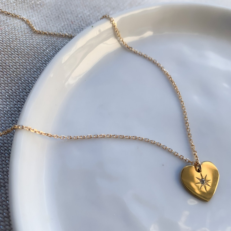 Necklace golden heart