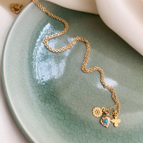 Necklace chain and medals -...