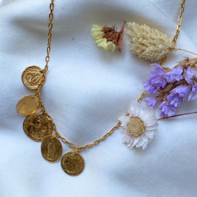 Gold plated necklace with 5...