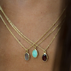 Collier pierre fine sertie