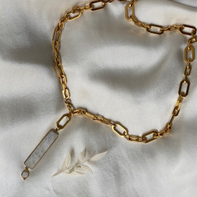 Necklace La Muette - gold plated chain and white labradorite