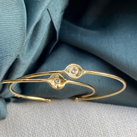 Gold plated cuff with white topaz- Lilou